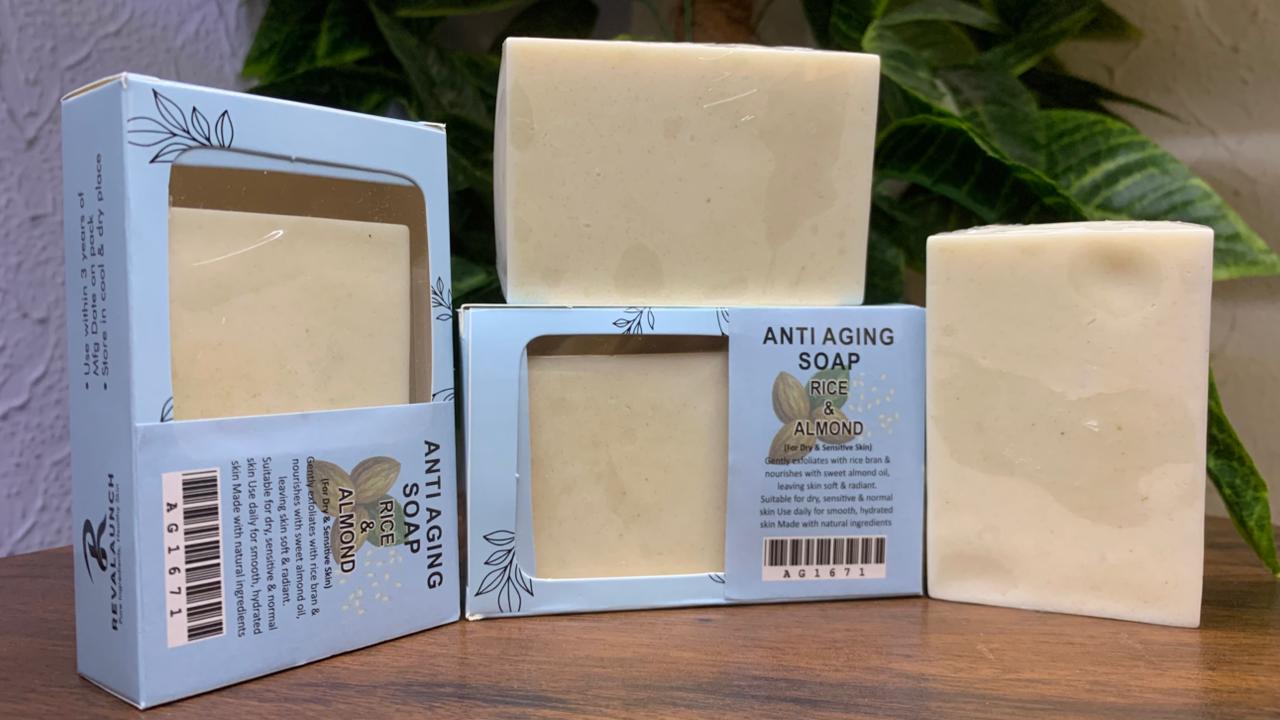 ANTI AGING SOAP ( RICE AND ALMOND )